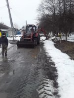 На территории Печеркинского территориального управления произведены работы по очистке дорожных водоотводных труб и канав